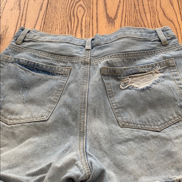 Short - Picture 3 of 3